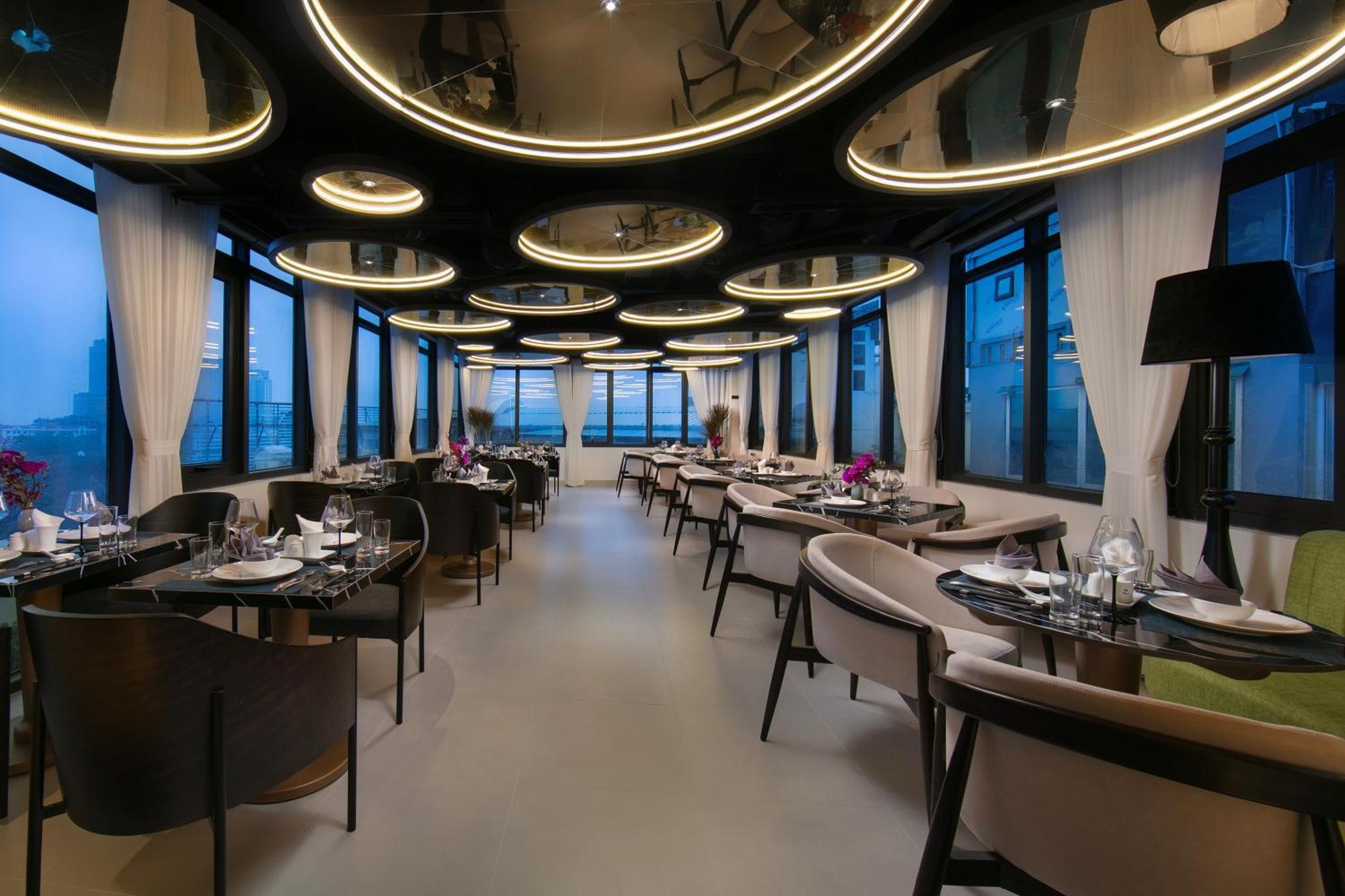 Le Premier Hotel & Rooftop Bar Hanoi Luaran gambar