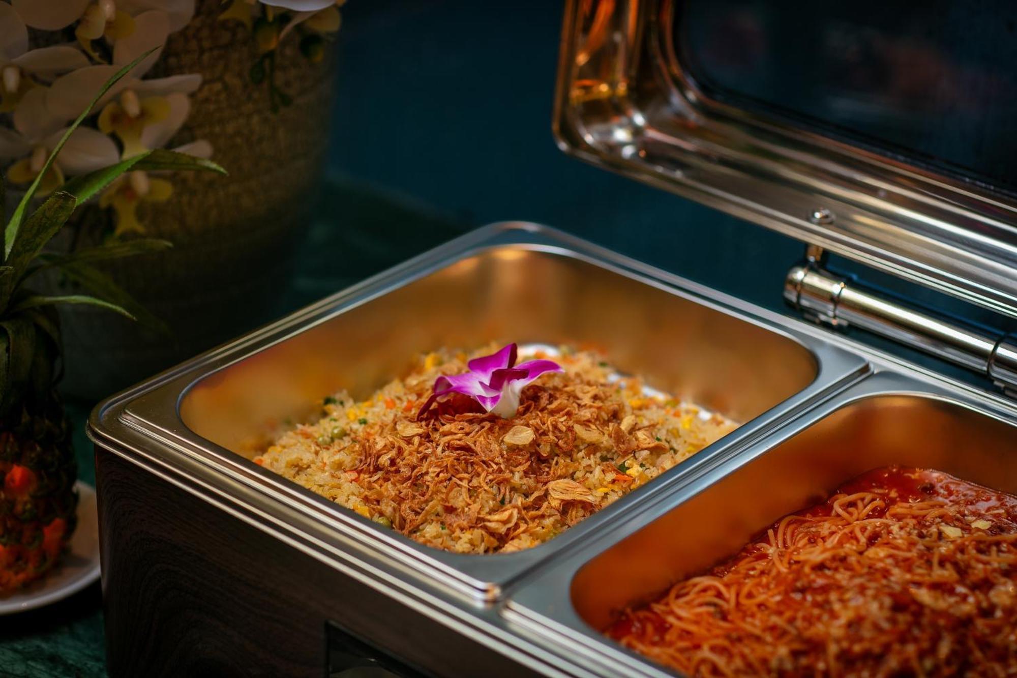 Le Premier Hotel & Rooftop Bar Hanoi Luaran gambar