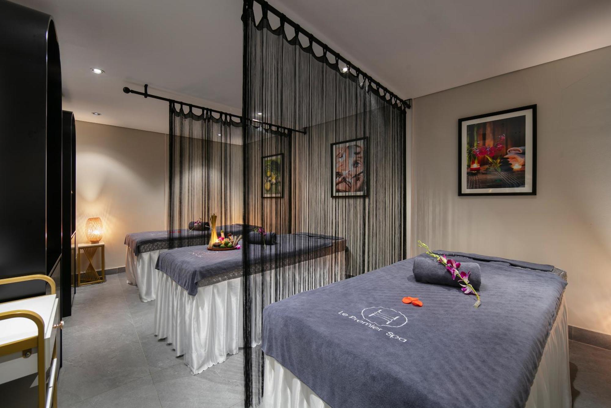 Le Premier Hotel & Rooftop Bar Hanoi Luaran gambar