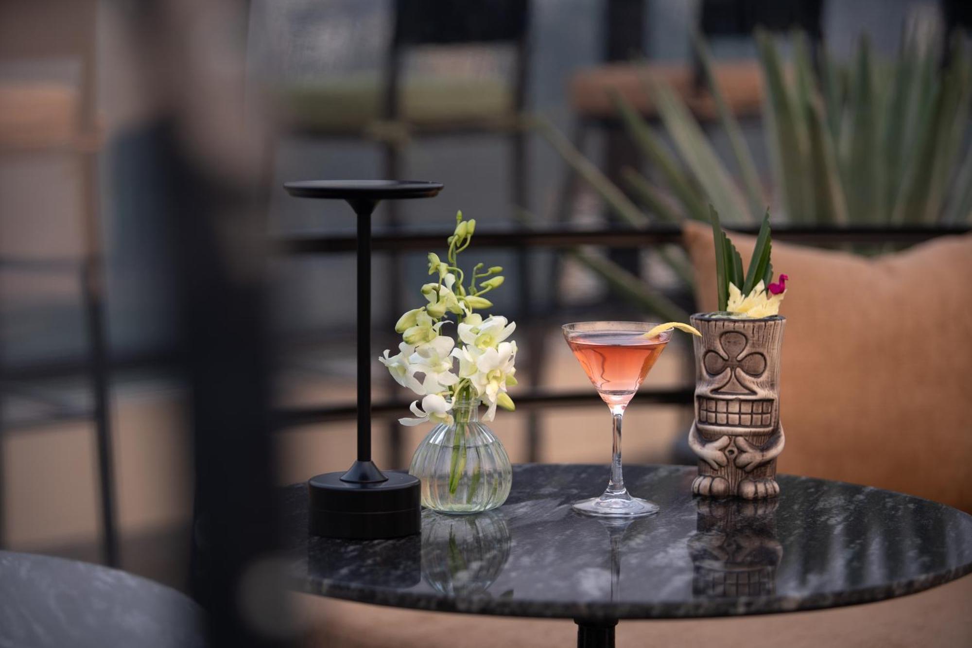 Le Premier Hotel & Rooftop Bar Hanoi Luaran gambar